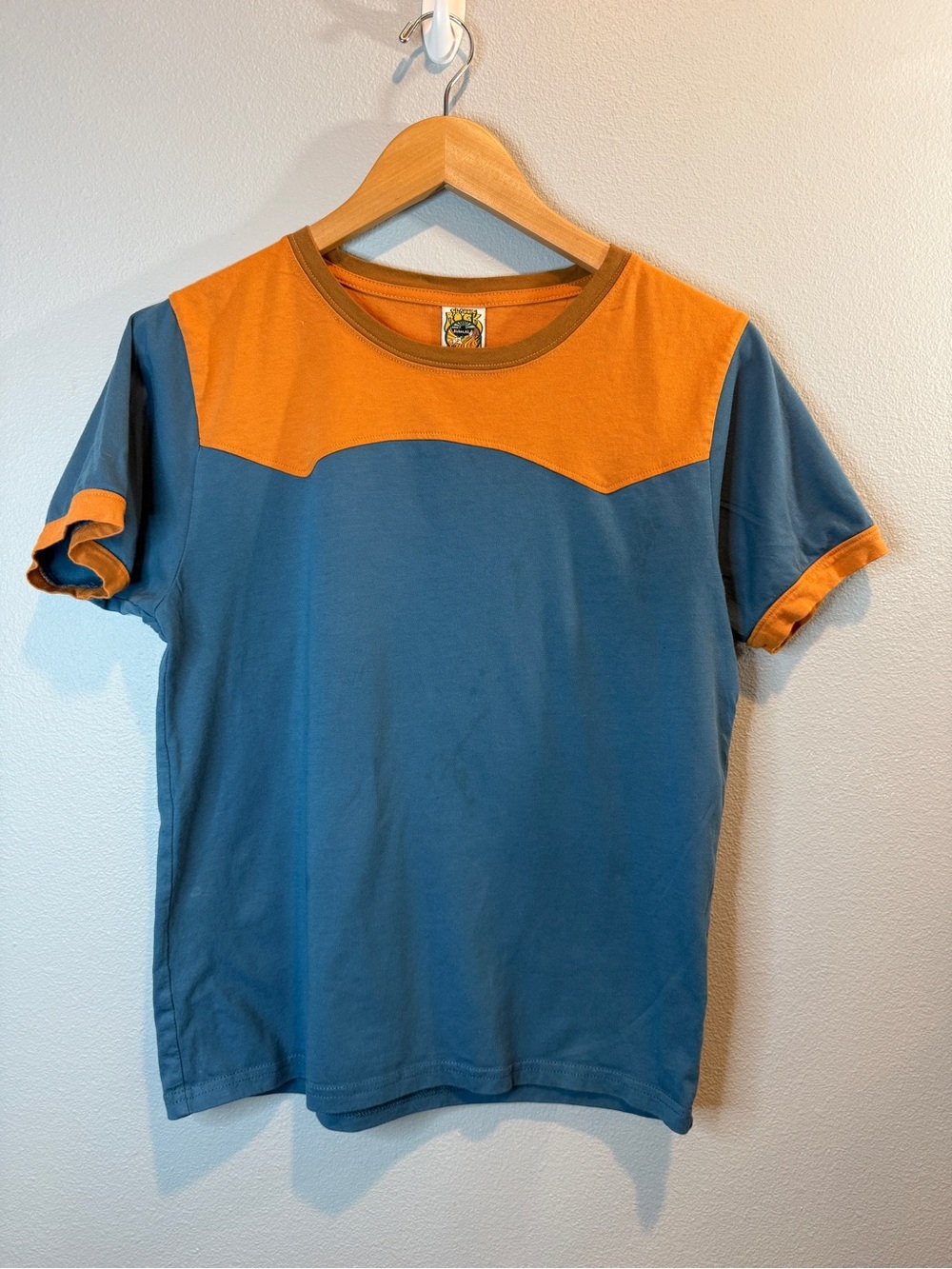 Classic Rock Couture Western Ringer Tee Blue Rust Colorblock M